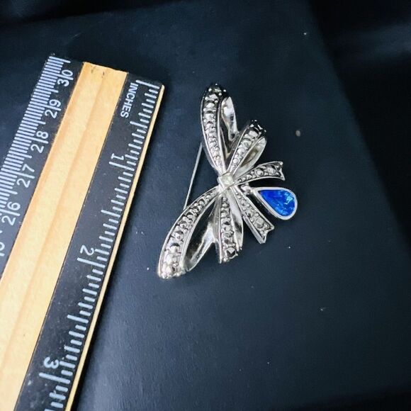 Vintage Avon Birthstone Brooch Silver Blue Rhinestone September Ribbon Bow  XY - Picture 7 of 7